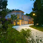 Zamek Ratmerice - Hotel & Resort