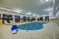 Hampton Inn & Suites Alexandria Hotels in Alexandria
