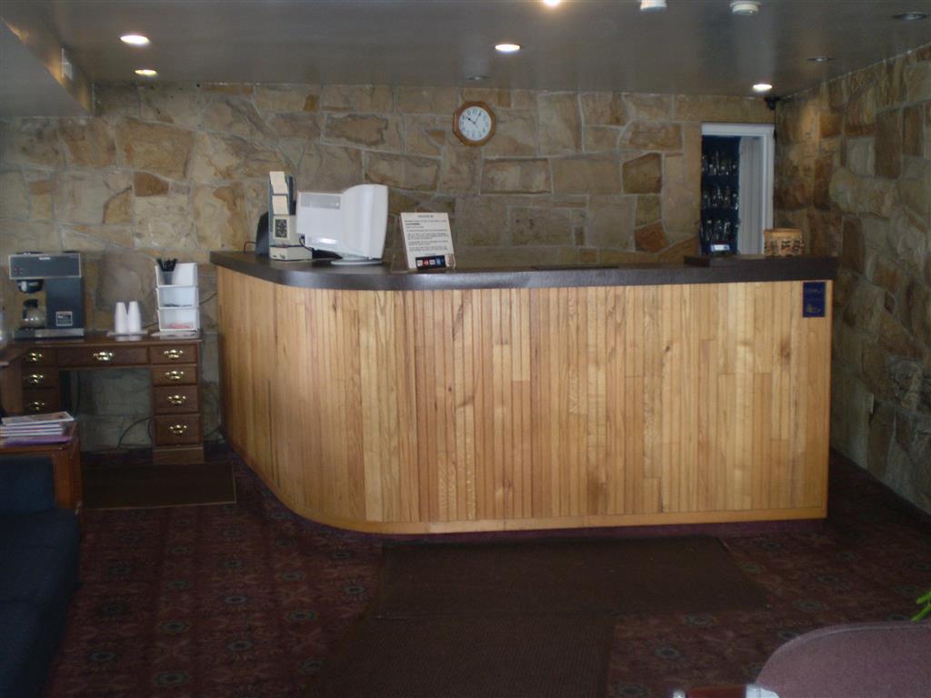 Executive Inn