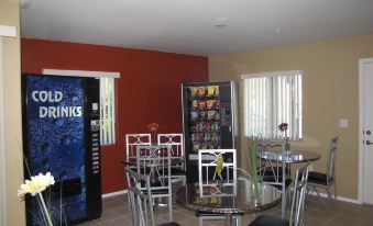 Siegel Select Casa Grande