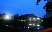 Pelangi Hotel & Resort Hotels in Sukaraja
