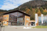 eduCARE Hotel Hotels in Treffen