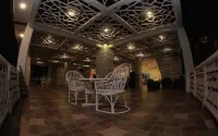 Dangau Resort Singkawang Hotel di Pasiran