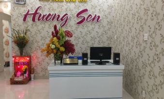 Huong Sen Hotel