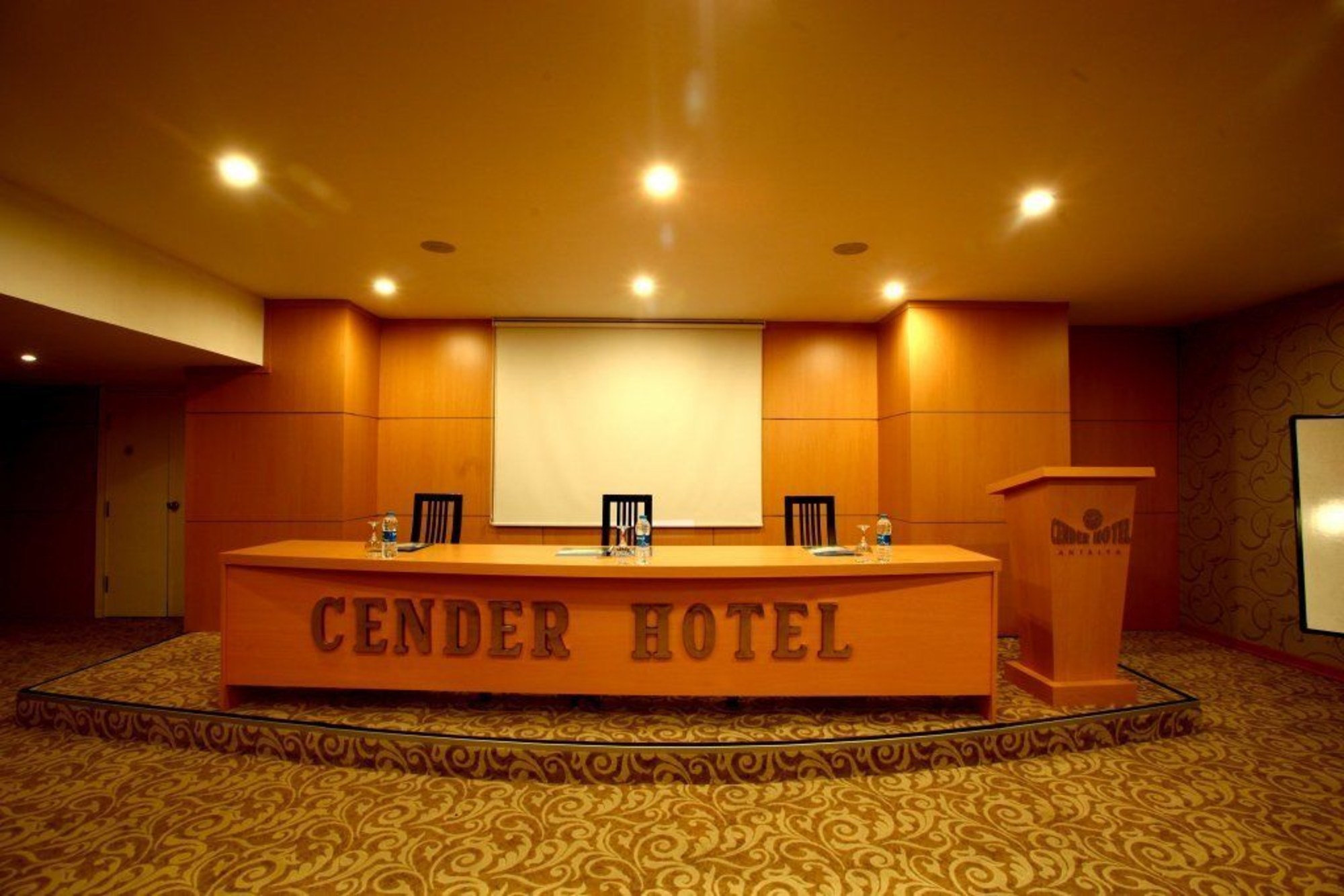 Cender Hotel