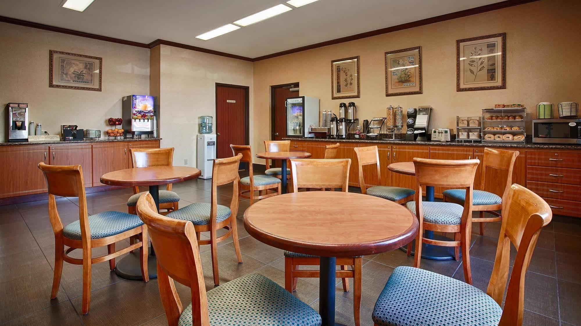 Best Western Los Angeles Worldport Hotel