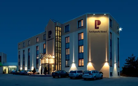 Lechpark Hotel Отели в г. Швифтинг