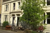 Glasgow House