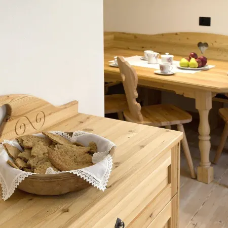 Aparthotel Familiaris - Family Apartments - Pools & Spa in Dolomites