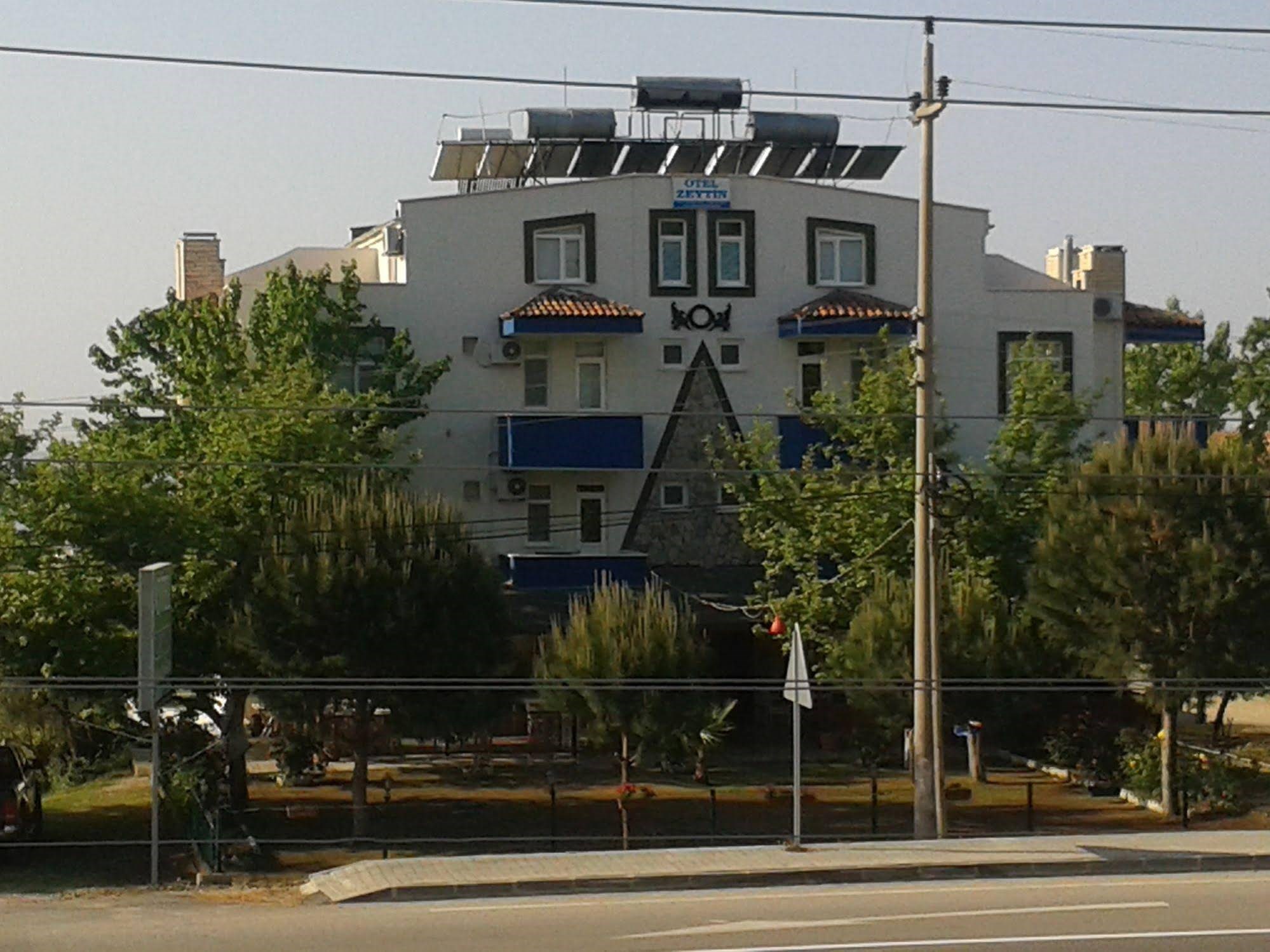 Zeytin Otel Altinoluk