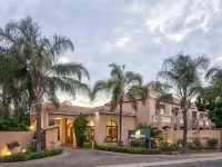 The Elegant Lodge Menlo Park Hotels in Menlo Park