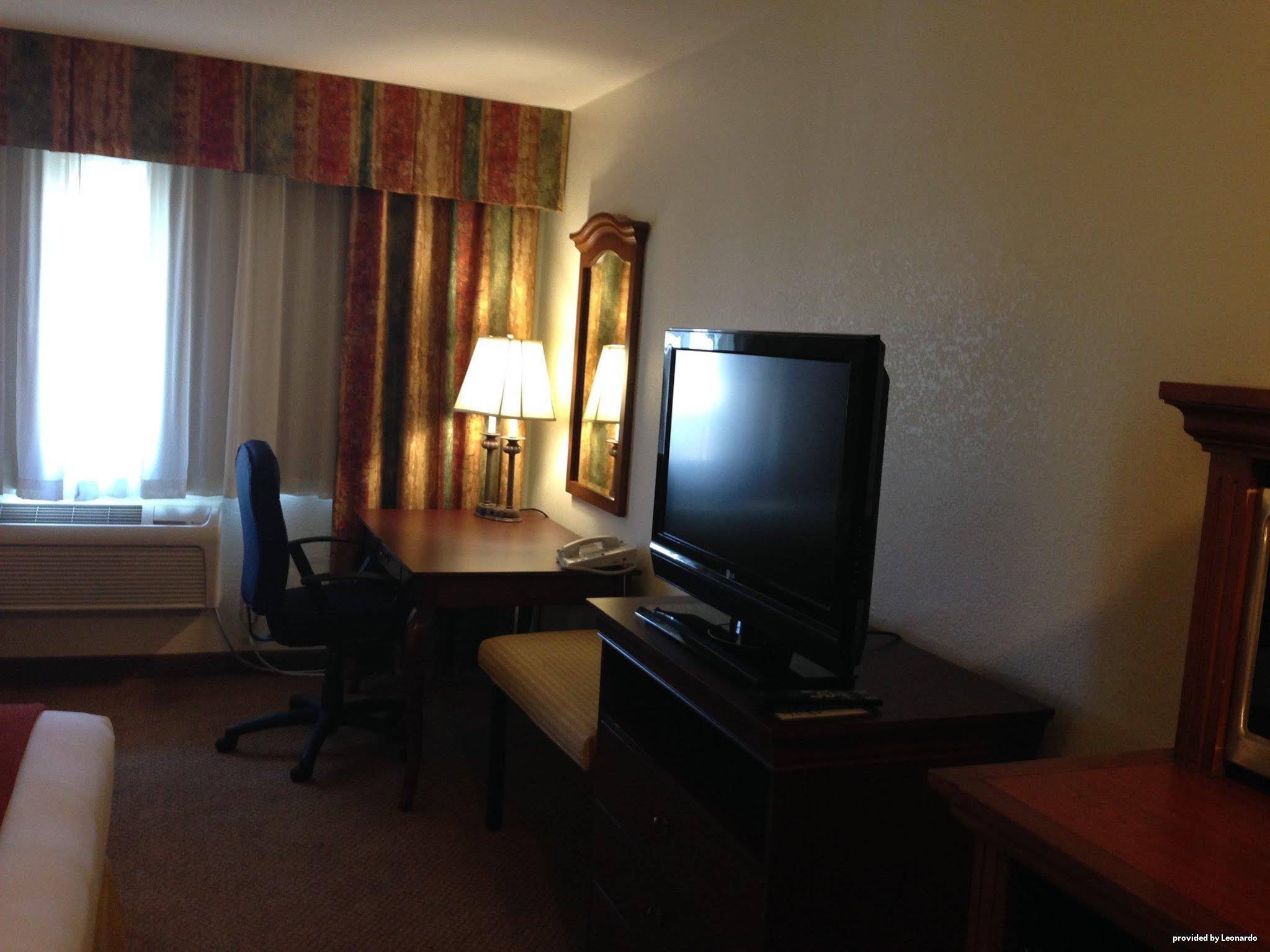 Red Lion Inn & Suites Perris