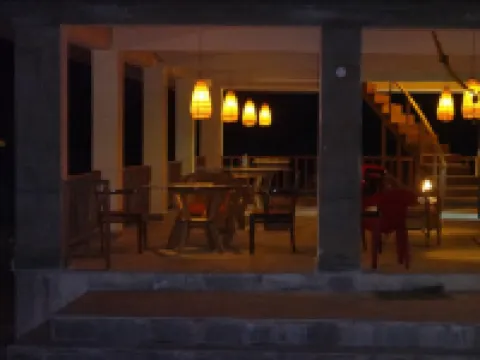 Avisa Nila Beach Resort Hotels in Devbag