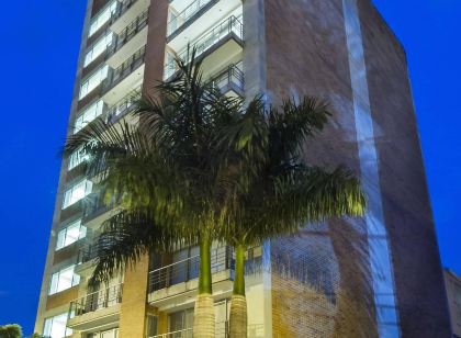 Travelers Orange Suites