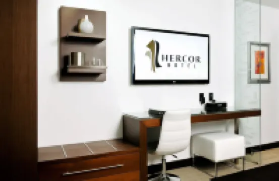 Hercor Hotel - Urban Boutique - Pysäköinti
