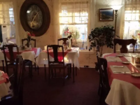 Bayside Inn Hotels in Digby