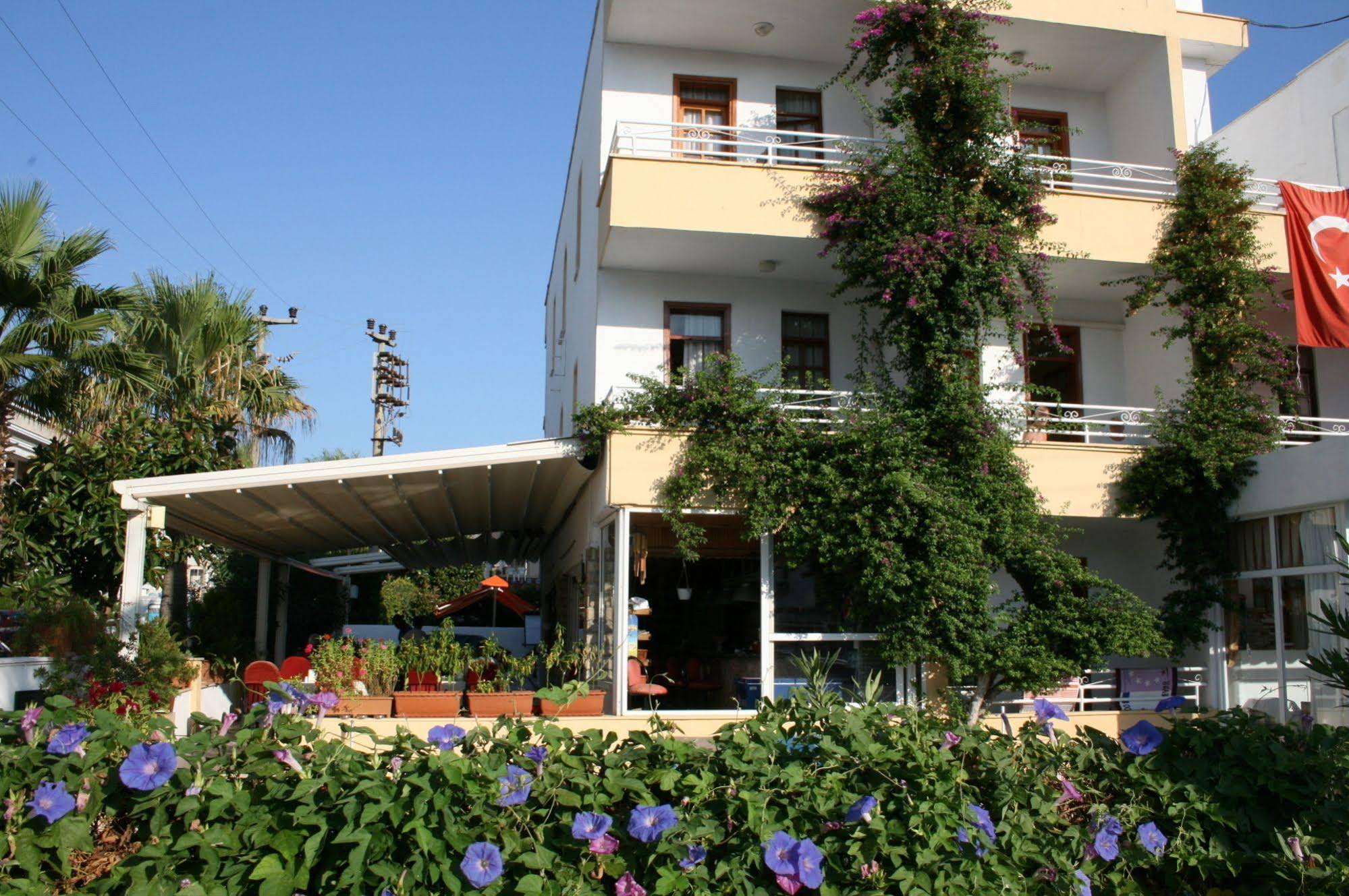 Ekin Hotel