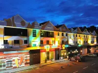 2 Inn 1 Boutique Hotel & Spa