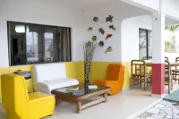 Villa Sarie Bay - parking