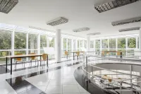 Residencia Universitaria Resa Siglo XXI Hotels in Arteixo