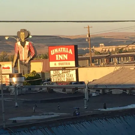 Umatilla Inn & Suites