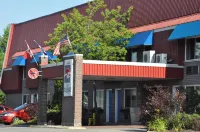 Hotel Transit Hotels in Saint-Hyacinthe