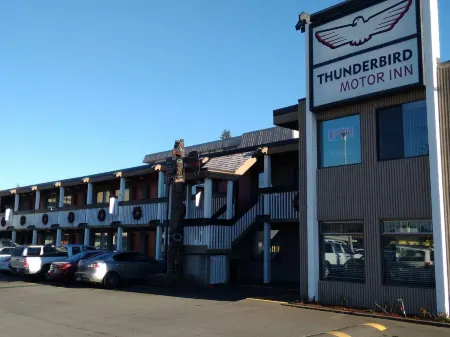 Thunderbird Motor Inn Отели в г. Дункан