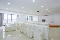 雅斯特酒店（靈山湘桂廣場店） - 3星級