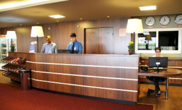 Strassen Hotel - Housity