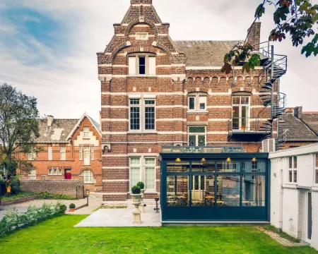 Boutique Hotel Huys Van Steyns Hotéis em Tongeren