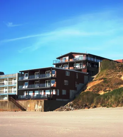 Beachfront Manor Hotel