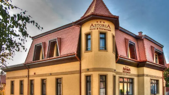 Astoria Hotel & Restaurant