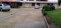 カントリー イン モーテル - 駐車場