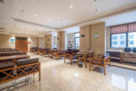 Tiantian Rujia Business Hotel