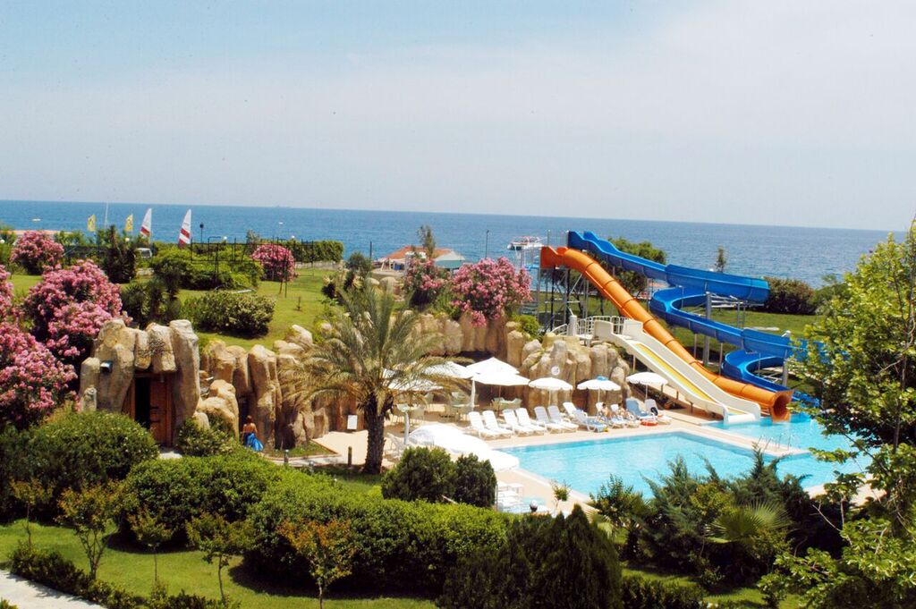 Queen's Park le Jardin - All Inclusive