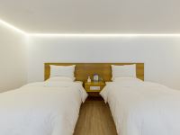 上海慢行旅酒店 - 商务双床房