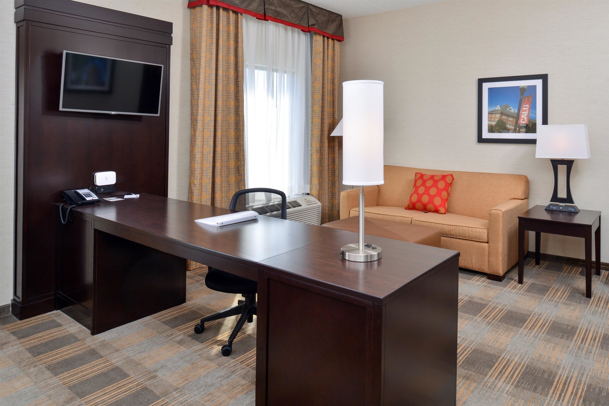 Hampton Inn & Suites California University-Pittsburgh