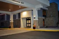 Country Inn & Suites by Radisson, la Crosse, WI Các khách sạn ở Onalaska