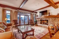 Lodge at Brookside