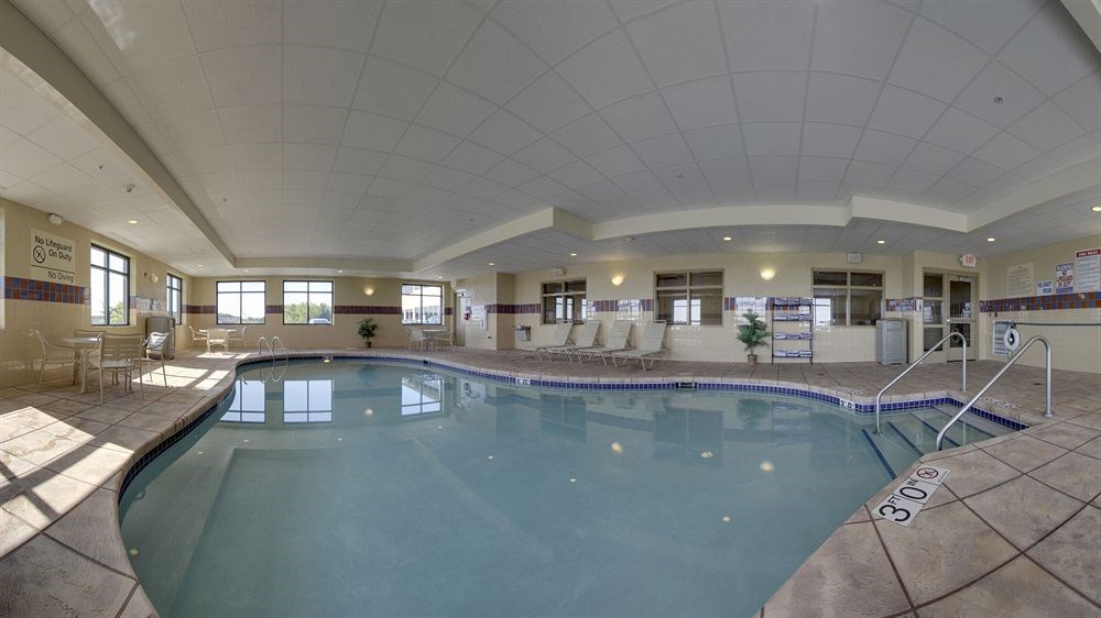 Hampton Inn & Suites West Bend