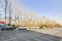 高碑店星季酒店 - 停車場