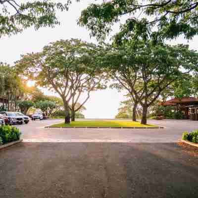 Four Seasons Resort Hualalai Hotel Exterior