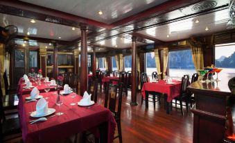 Halong Apricot Cruise