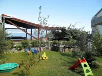 Apartments Kestenovi Dvori Hotels in Ловран