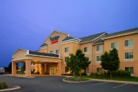 Fairfield Inn & Suites Lock Haven Hotels in Lock Haven