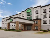 Wingate by Wyndham Bentonville Airport Hotels in Bentonville