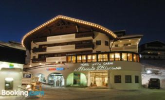 Hotel Garni Monte Bianco