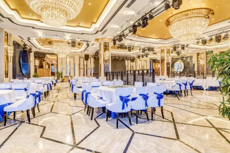 Golden Dream Bay Resort Hotel Отели рядом с достопримечательностью «Hebei Normal University of Science & Technology (Kaifaqu Campus)»