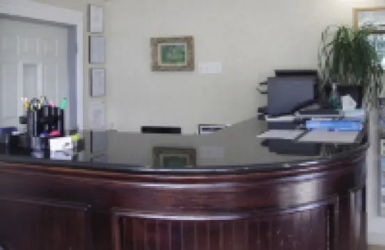 로드웨이 인 레이크 조지 아울렛