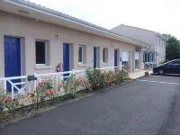 Tour Hôtel Hôtels à : Civrac-en-Médoc